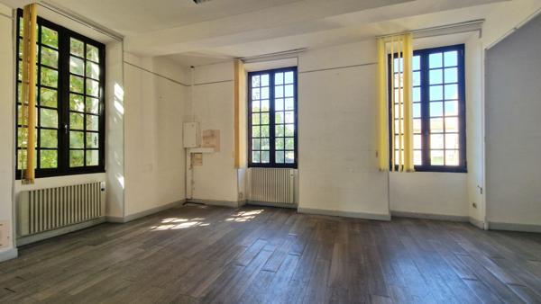 Immeuble 7 pièces 210 m2