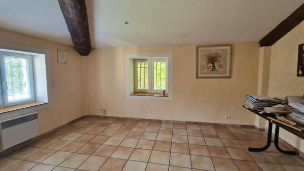 Immeuble 7 pièces 210 m2