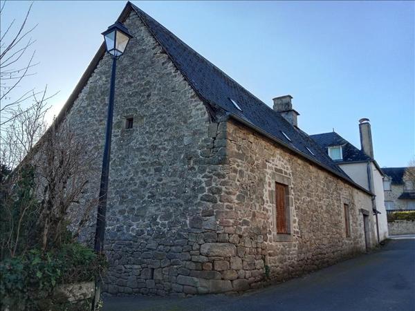 Maison à vendre |  Saint-Martin-la-Méanne |  2 pièces | 180 m²