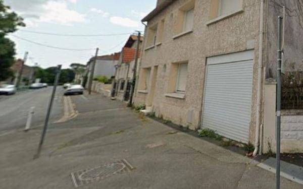 Stationnement à louer