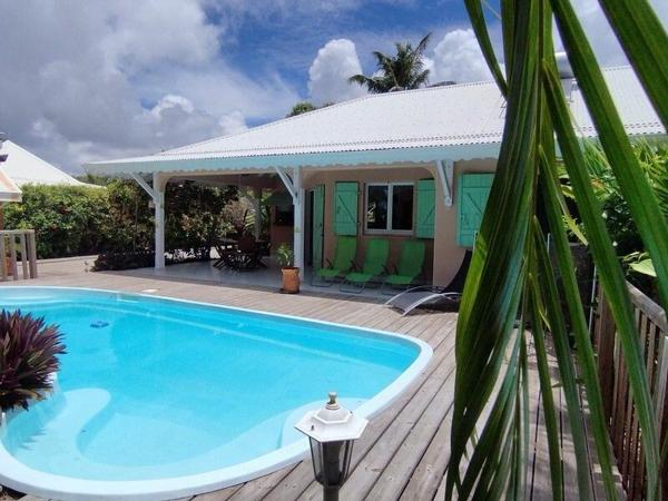Maison à vendre    5 pièces • 107,66 m2 Saint-François