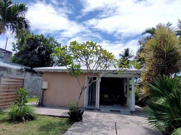 Maison à vendre    5 pièces • 107,66 m2 Saint-François