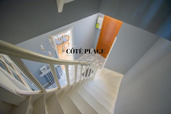 Royan (17200) ROYAN PONTAILLAC VILLA 1930 AU PRIX DE 883 500 € HAI