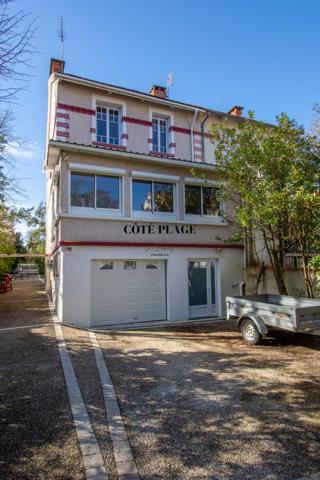 Royan (17200) ROYAN PONTAILLAC VILLA 1930 AU PRIX DE 883 500 € HAI