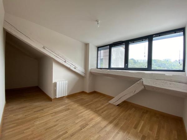 Appartement T3 entièrement rénové de 84m² - Secteur JARDIN DES PLANTES