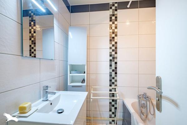 Appartement à vendre 215 000 € Irigny 3 p 66 m² DPE D