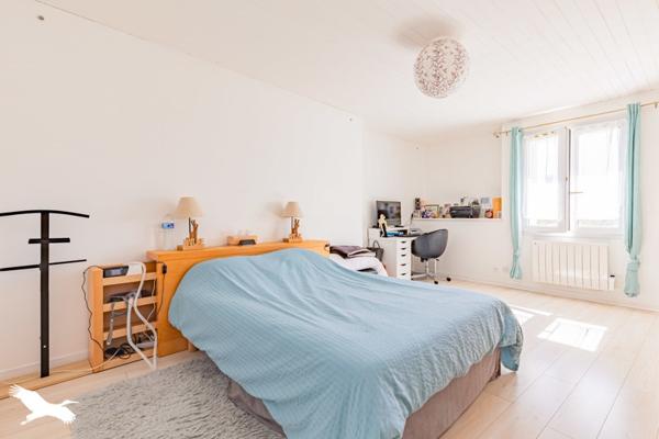 Maison 213 000 € Pont-l'Abbé-d'Arnoult 6 p 120 m² DPE D