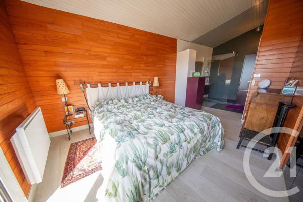 Maison à vendre  7 pièces - 164 m 2   LE HAILLAN  - 33