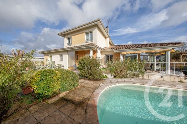 Maison à vendre  7 pièces - 164 m 2   LE HAILLAN  - 33