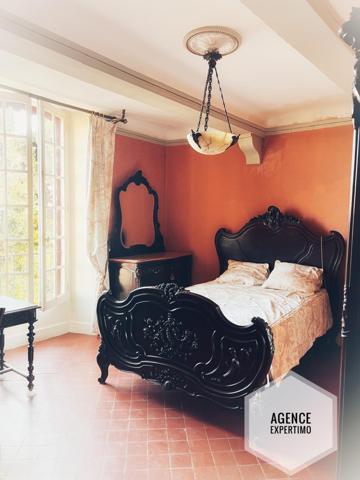 Courthézon (84350) Hôtel particulier de prestige offrant 568 m² de surface totale à Courthézon