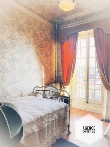 Courthézon (84350) Hôtel particulier de prestige offrant 568 m² de surface totale à Courthézon