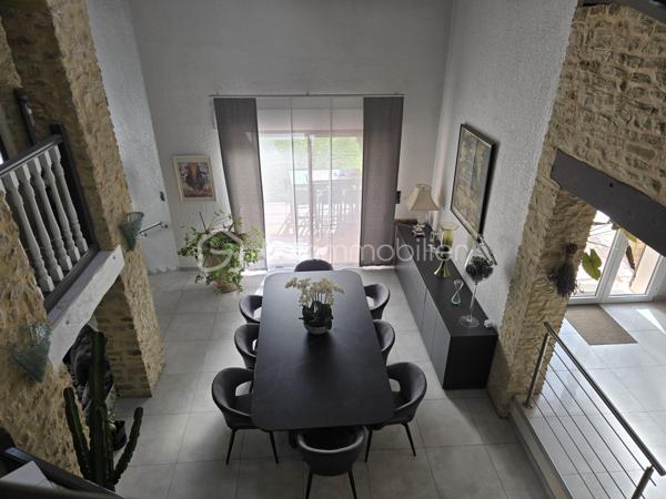 Maison de 240 m²