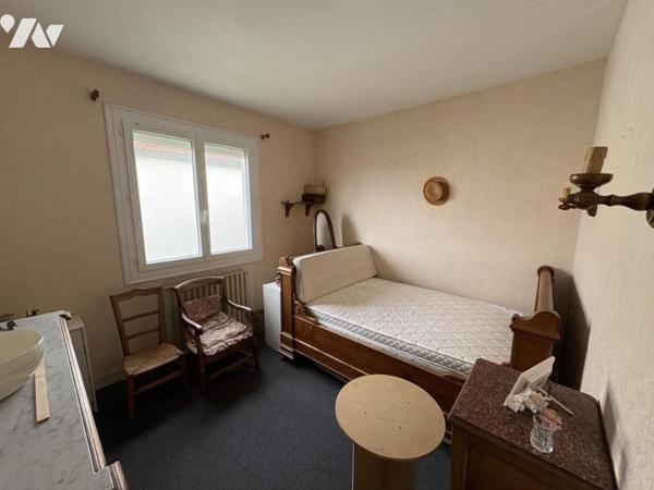 LA CRECHE CENTRE, pavillon sur sous sol