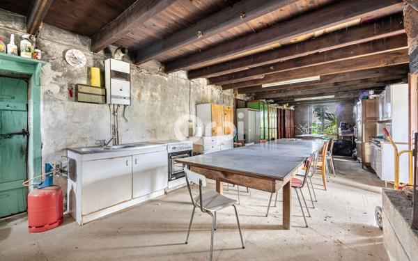 Maison à vendre    2 pièces • 60 m2 Cognac-la-Forêt