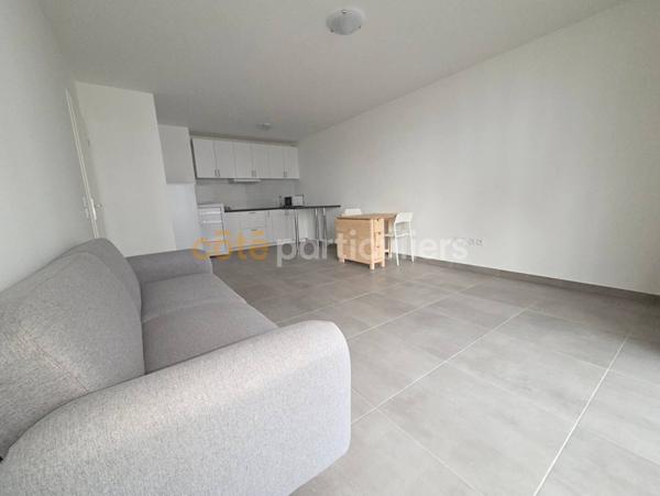 Location Appartement49,84 m² - 2 Pièces - ROSNY SOUS BOIS (93110)