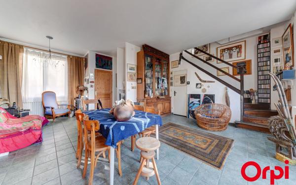 Maison à vendre    5 pièces •  Caluire-et-Cuire