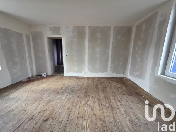 Maison à vendre 9 pièces 145 m² Le Mayet-de-Montagne