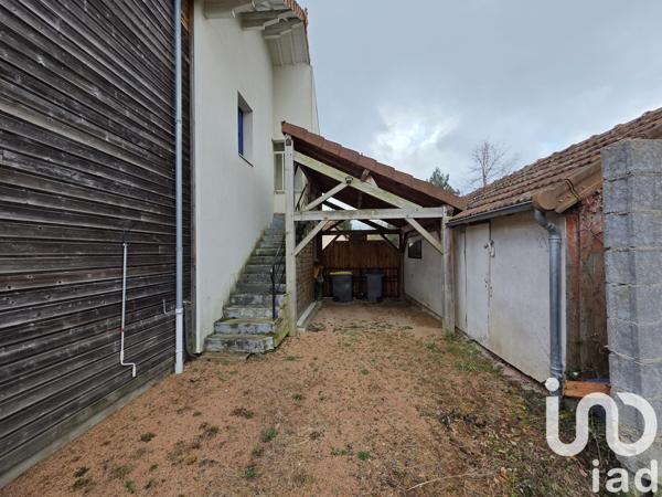 Maison à vendre 9 pièces 145 m² Le Mayet-de-Montagne
