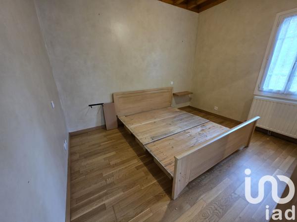 Maison à vendre 9 pièces 145 m² Le Mayet-de-Montagne