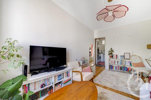 Appartement F2 à vendre  2 pièces - 28,52 m2 PARIS - 75010
