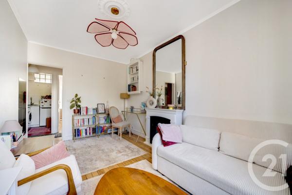 Appartement F2 à vendre  2 pièces - 28,52 m2 PARIS - 75010