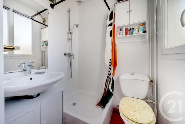 Appartement F2 à vendre  2 pièces - 28,52 m2 PARIS - 75010