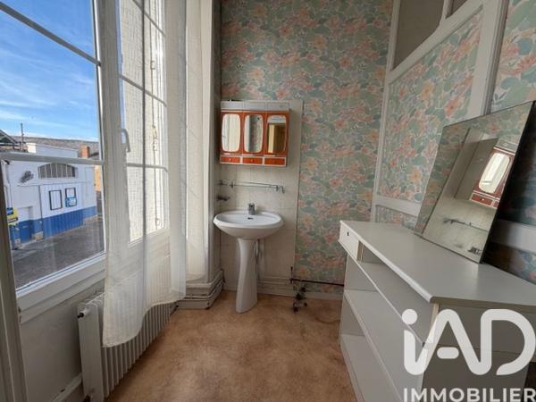 Maison à vendre 7 pièces 224 m² Plaine-et-Vallées