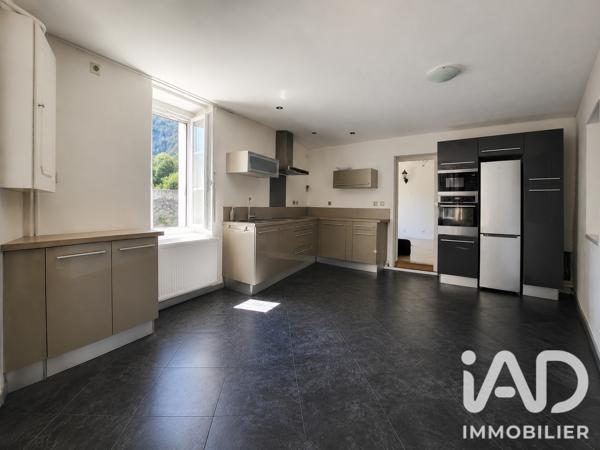 Maison à vendre 5 pièces 113 m² Sassenage
