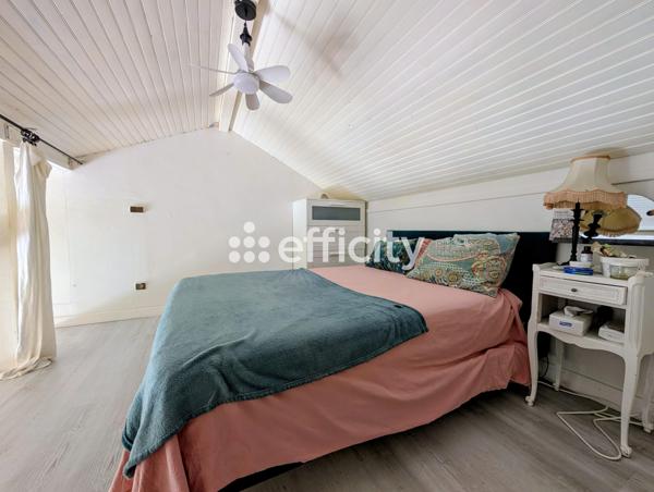 Maison
         6 pièces
        - 130 m² Bien prestige 440 000 € *