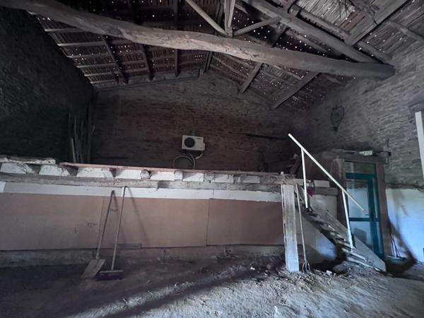 Ancien corps de ferme à vendre SAINT-PARDOUX-LE-LAC (87)