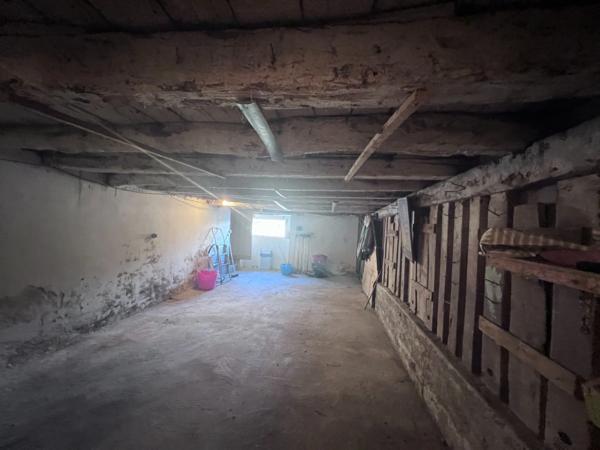 Ancien corps de ferme à vendre SAINT-PARDOUX-LE-LAC (87)