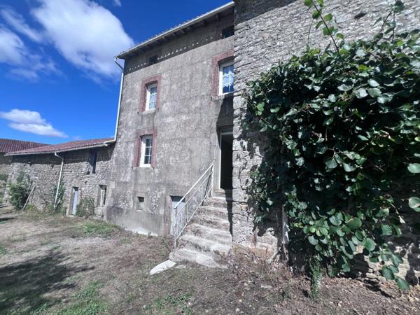 Ancien corps de ferme à vendre SAINT-PARDOUX-LE-LAC (87)