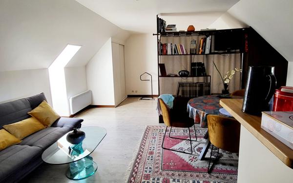 Maison à vendre    3 pièces • 202,05 m2 Châtillon-Coligny