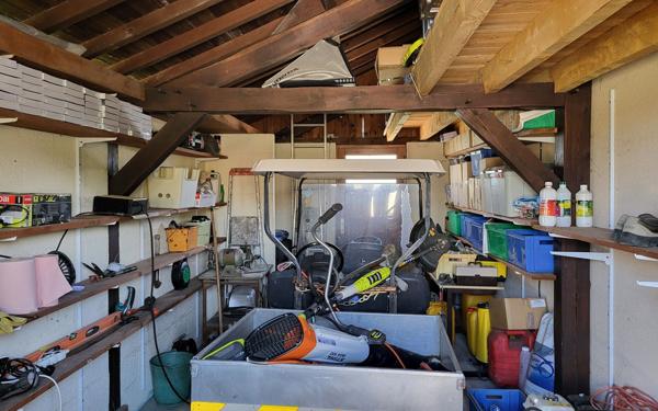 Maison à vendre    3 pièces • 202,05 m2 Châtillon-Coligny