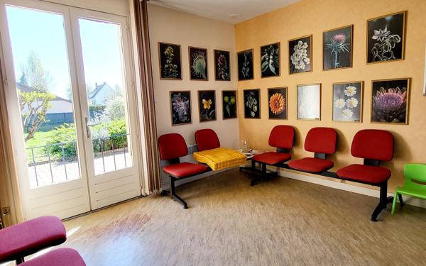 Maison à vendre    3 pièces • 202,05 m2 Châtillon-Coligny