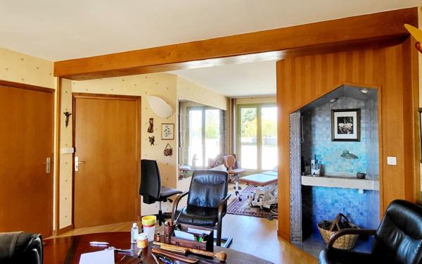 Maison à vendre    3 pièces • 202,05 m2 Châtillon-Coligny