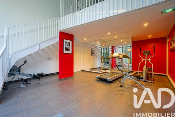 Appartement à vendre 5 pièces 96,8 m² Saint-Ouen-sur-Seine
