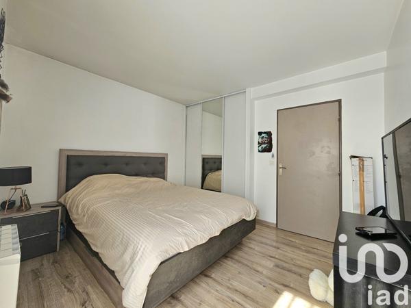 Appartement 2 pièces de 48 m² à Épernon (28230)
