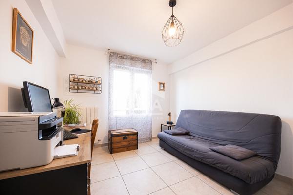 À vendre : Appartement/maison 4 pièces à Perpignan - Massilia - Mas Vermeil jardin et garage