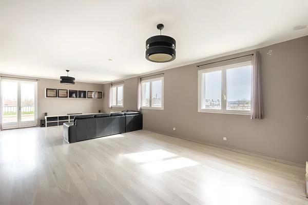 Appartement 6 pièces - 163 m² Exclusivité efficity