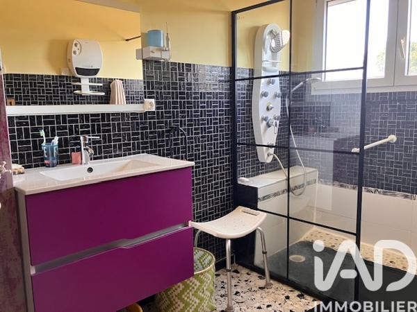 Immeuble à vendre 180 m² Le Soler