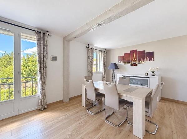 Appartement 282 000 € Saint-Cyr-l'École 4 p 72 m² DPE C