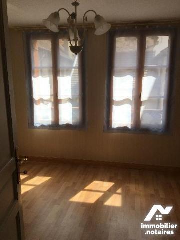 A VENDRE EN PLEIN CENTRE DE BAR SUR SEINE,
maison de ville entièrement rénovée (isolation béto...