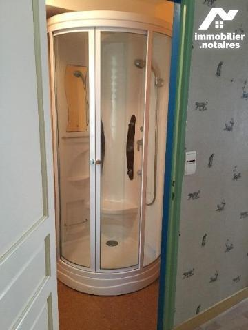 A VENDRE EN PLEIN CENTRE DE BAR SUR SEINE,
maison de ville entièrement rénovée (isolation béto...