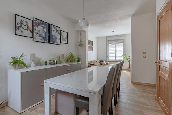 Maison à vendre 6 pièces 88m² Armentières (59280)