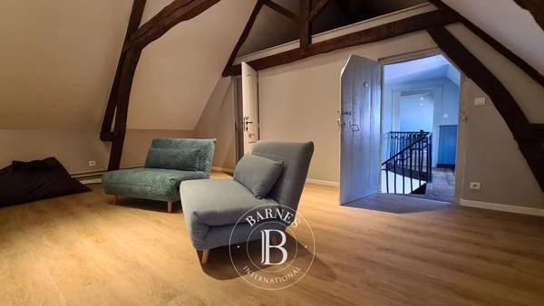 Montreuil-sur-Mer, Hôtel particulier 5 Chambres -  295 m² à vendre