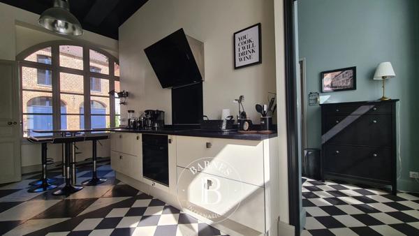 Montreuil-sur-Mer, Hôtel particulier 5 Chambres -  295 m² à vendre