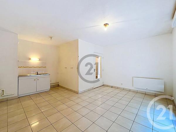 Appartement F2 à vendre  2 pièces - 40,66 m 2   PROVINS  - 77