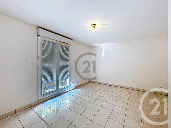 Appartement F2 à vendre  2 pièces - 40,66 m 2   PROVINS  - 77