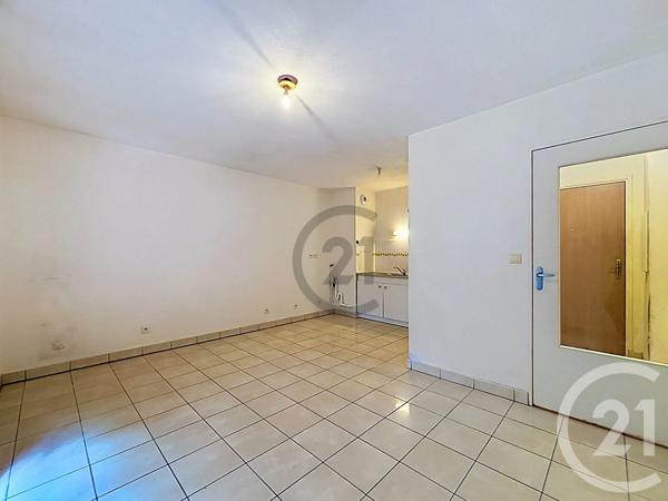 Appartement F2 à vendre  2 pièces - 40,66 m 2   PROVINS  - 77